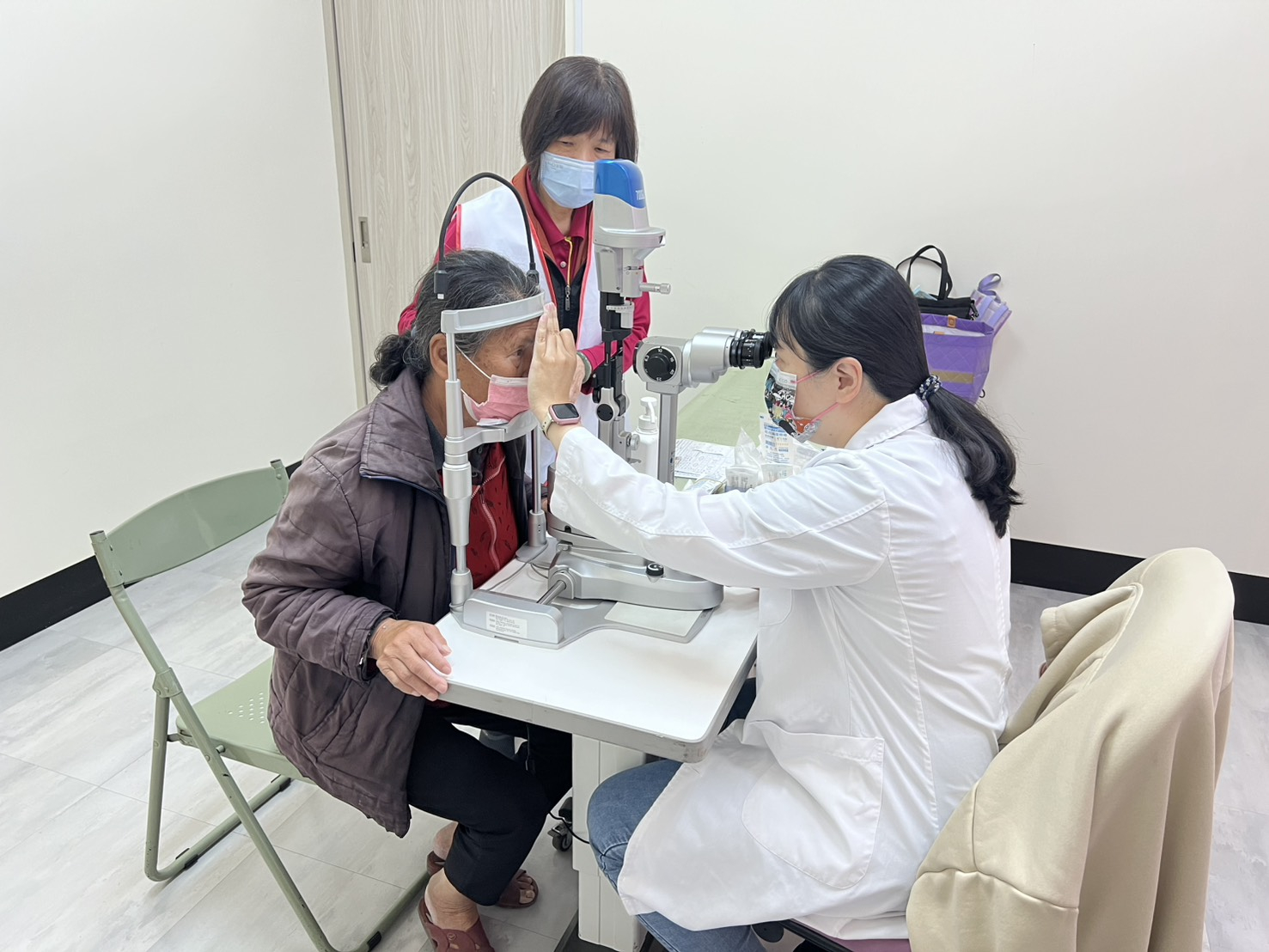 1140312麗睛活動 相本