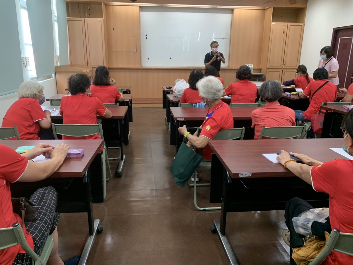 112年9月19日志工會議照片6